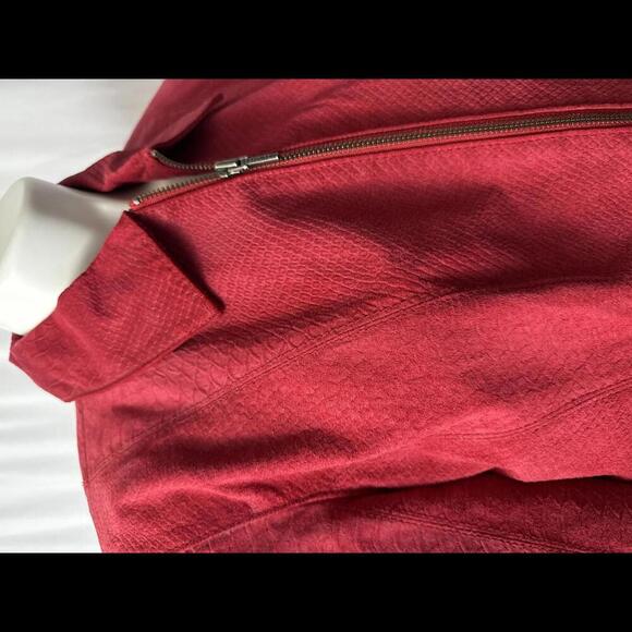 Bernardo - Red Leather Jacket with Texture - Petite Large - Picture 6 of 9